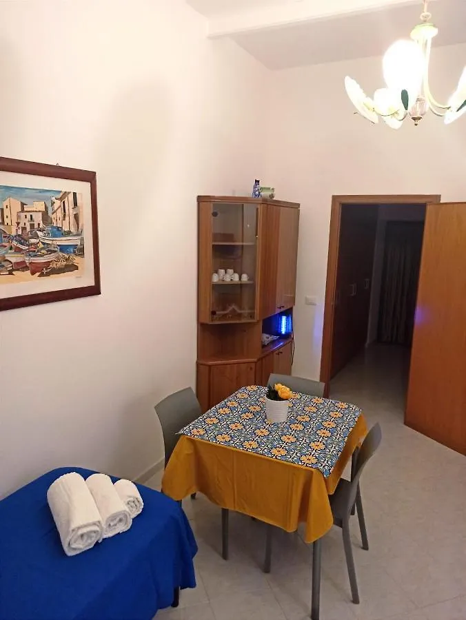 Casetta Ponente Isola delle Femmine